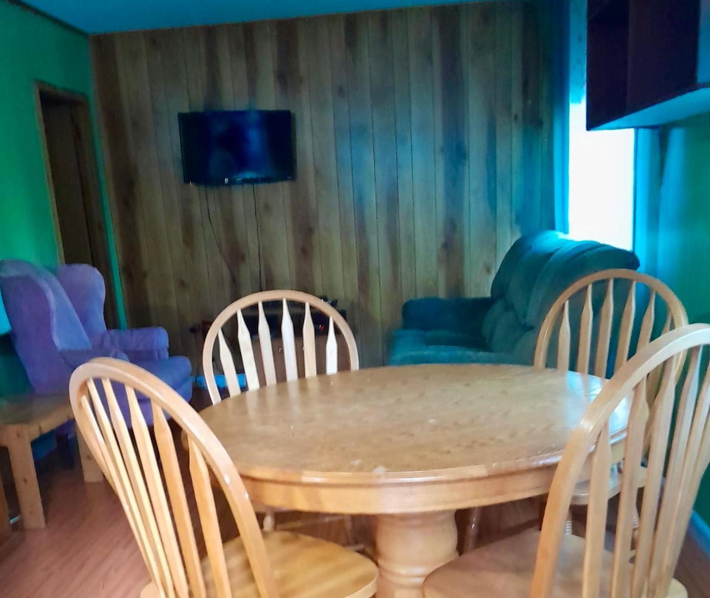 Lakefront Hideaway Resort Kawartha Lakes Pokoj fotografie